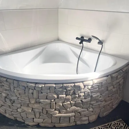 Dom U Teresy Harkabuz